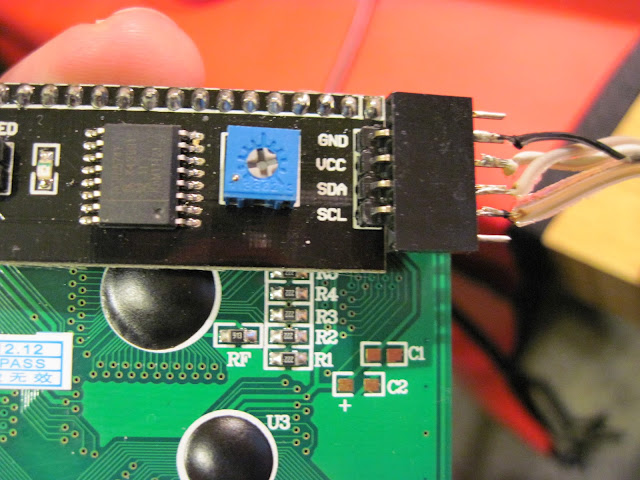 Detailed view of I2C LCD connector.