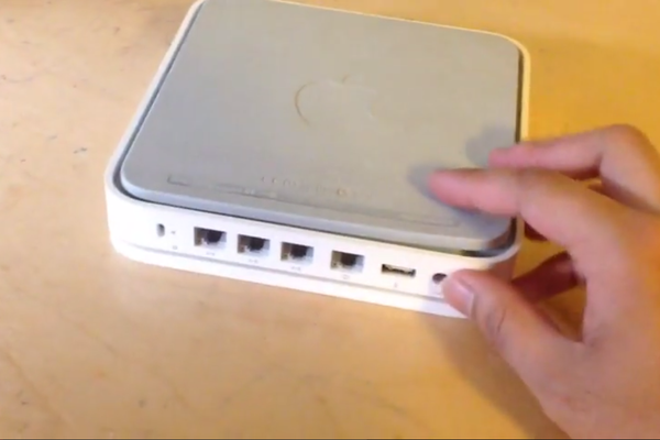 Gutting the Apple Airport Extreme