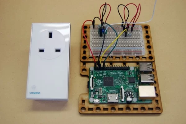 Home automation with Raspberry Pi 2 and Node-RED