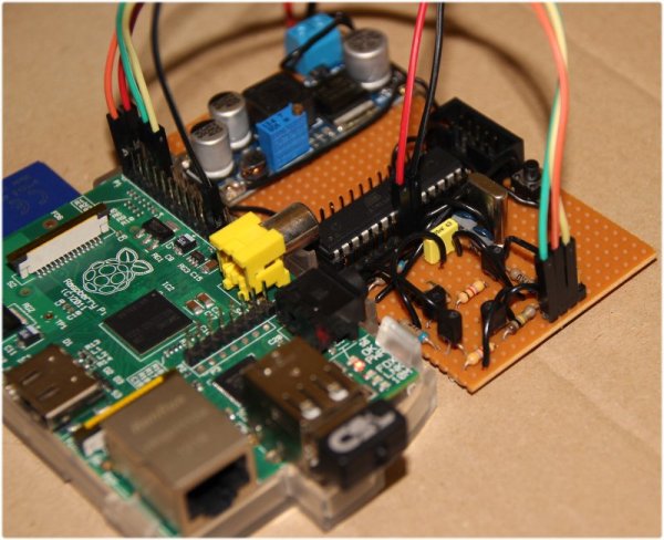 Raspberry Pi – homemade level converter for serial communication rs232 3.3 volts to 5 volts TTL for AVR microcontroller