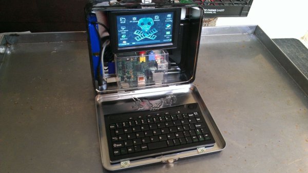 Lunch Box Computer with Raspberry Pi schematic