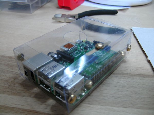 Simple Raspberry Pi B case