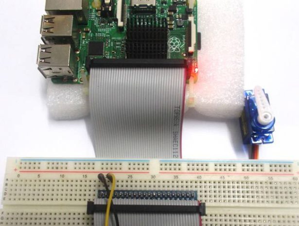 servo motor control with raspberry pi