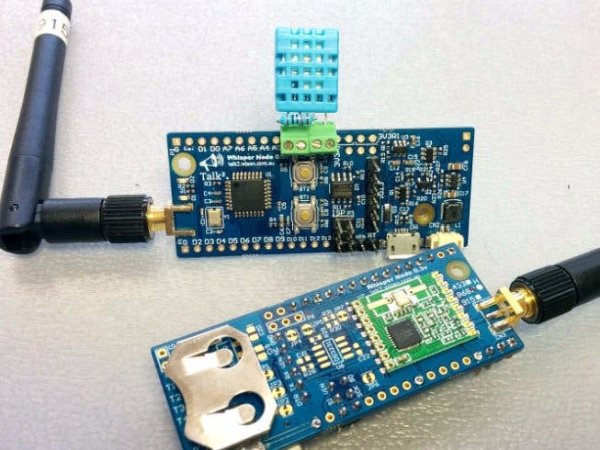 temp-and-humidity-sensor-with-a-cr2032-for-over-1-year