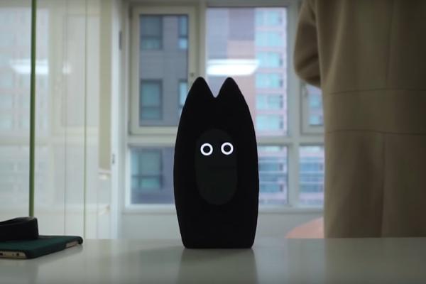 Meet Fribo, a robot built for lonely young people