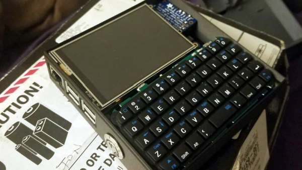 THIS COMPACT PI TERMINAL WILL SHOW YOU THE WAY