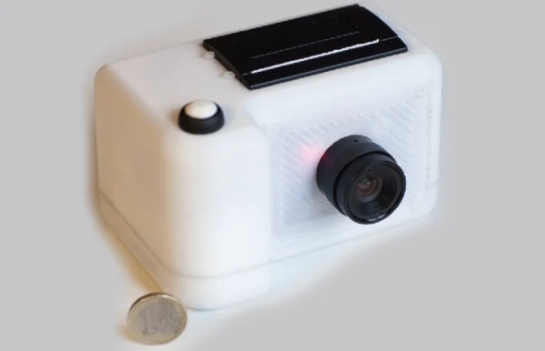 Tiny-Polapi-Raspberry-Pi-instant-camera-project
