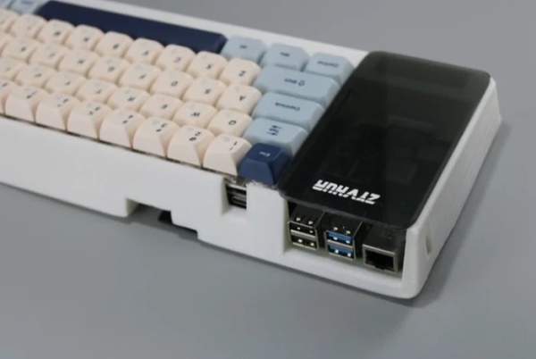 Multi-max-Raspberry-Pi-powered-mechanical-keyboard-computer