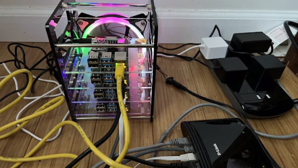 LEARNING THE ROPES WITH A RASPBERRY PI MANDELBROT CLUSTER
