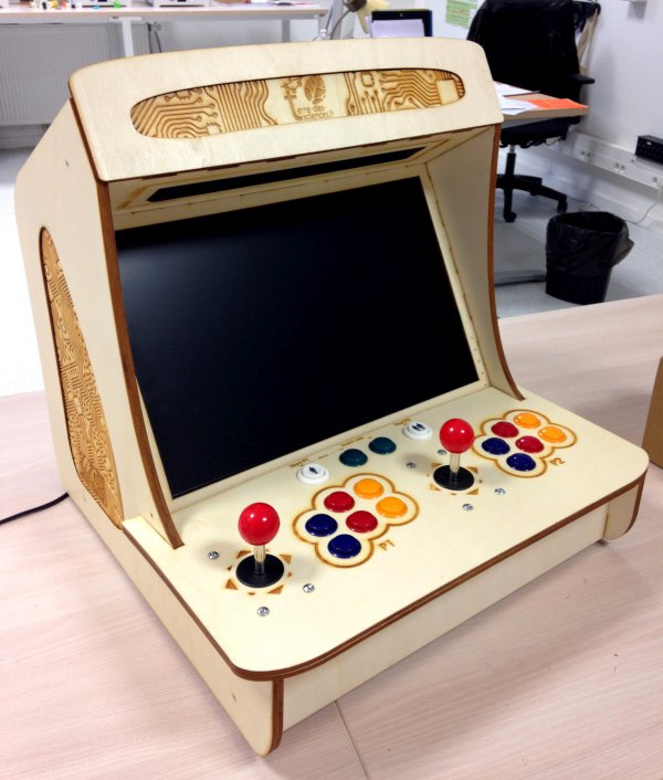 This tutorial offers you to make a Bartop arcade 2 players totally made in laser cutting. Along with this tutorial, you can also find a Stick Arcade model of this creation (without screen or speakers). The cheaper arcade stick is suitable for more mobile use or for using your computer controls. To make this tutorial, you will first need to find out where you can make the 6 laser cuts required to make your terminal. To do this, remember to contact the fablab closest to you! The other tools required for manufacturing are listed in the photos opposite. You will also find a complete list of material on the elements necessary for your project. The prices of the various components have been voluntarily rounded up. So see the advertised price as a maximum. Finally, to support your production, we will be accompanied throughout the tutorial by the photographs of the children of the Maison de Quartier la Bellangerais (Rennes - France), who successfully worked on the manufacture of this object in May / June 2019, accompanied by their host Jérémie Leroy. If you want to take over this project for yourself, please respect the license (CC-BY-NC), citing the author of the plans: Tony Vanpoucke.