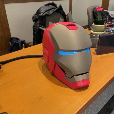 Raspberry Pi Iron Man Helmet With Heads Down Display